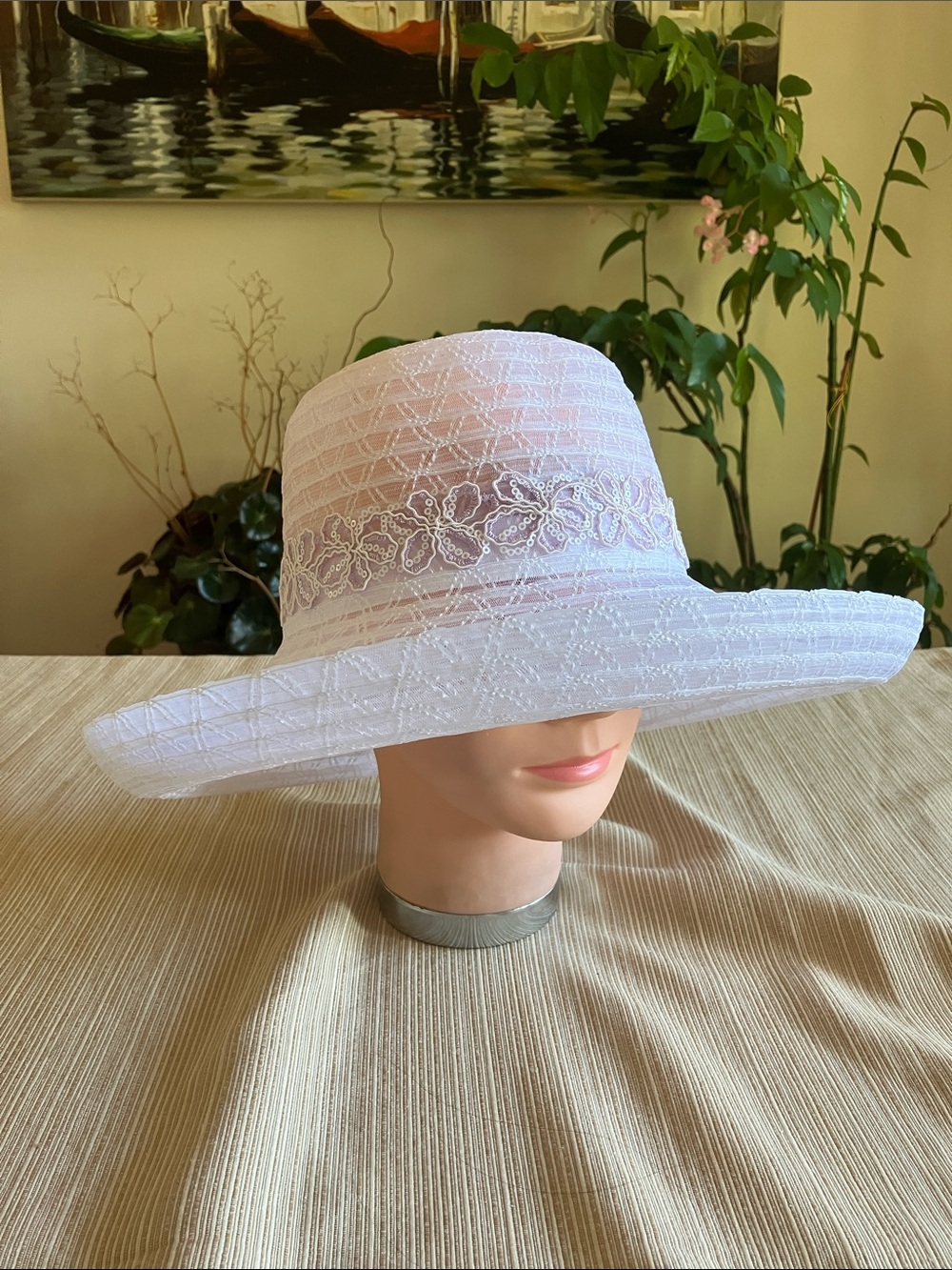 Women's White Lace Wide-Brim Sun Hat with Floral Band